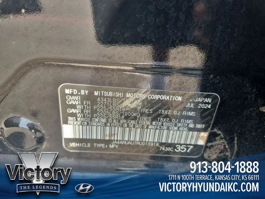 Used 2024  Mitsubishi 2.0 SE image 29