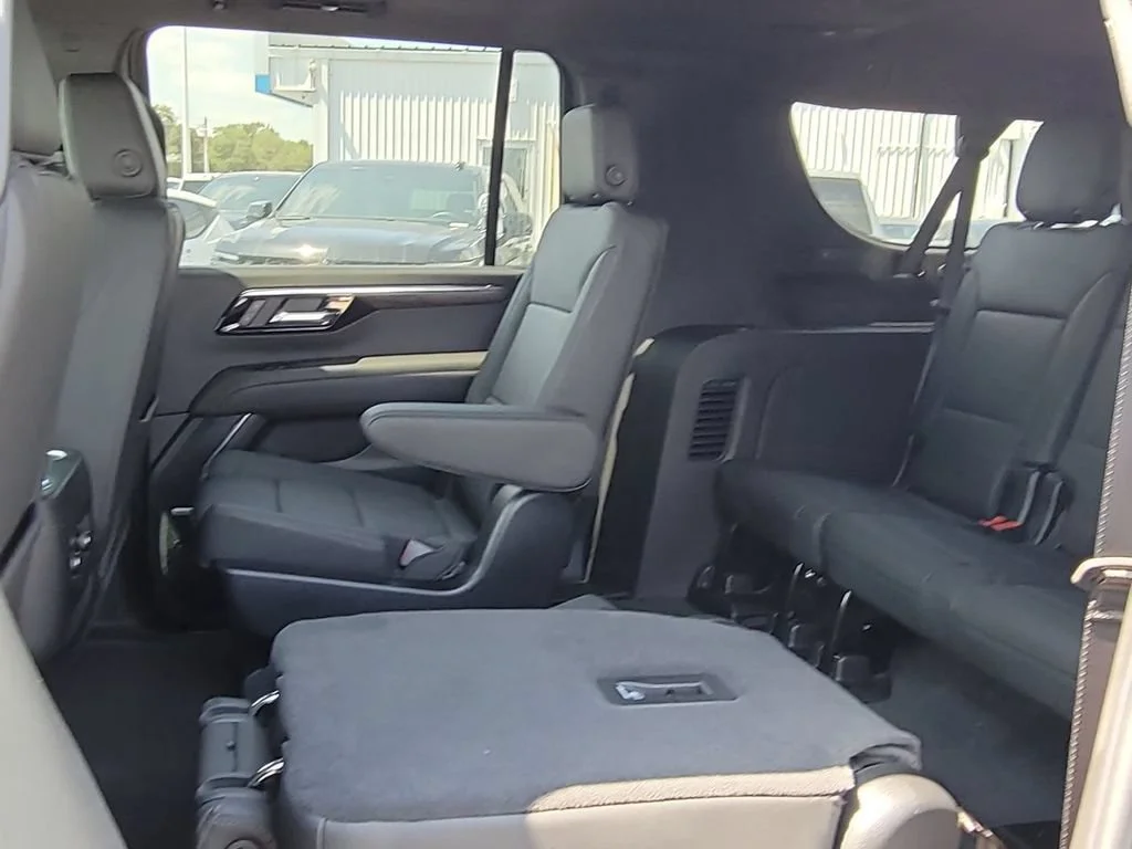 New 2026 Black Chevrolet LT image 26