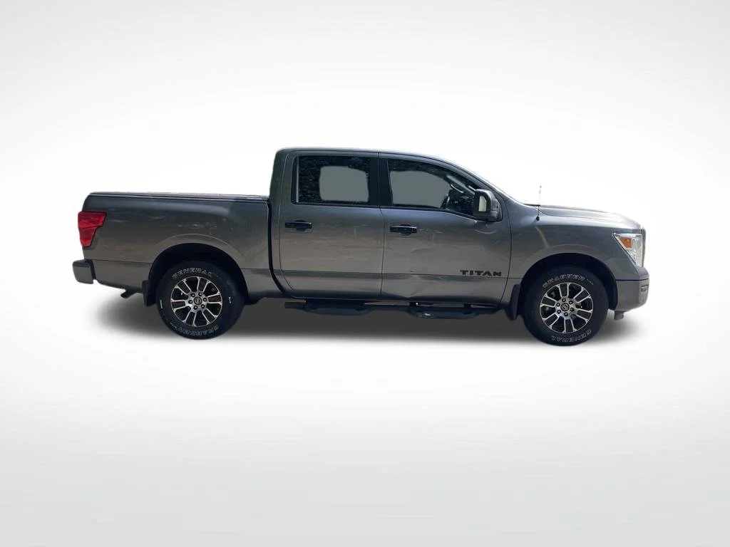 Certified Used 2021 Gray Nissan SV image 5
