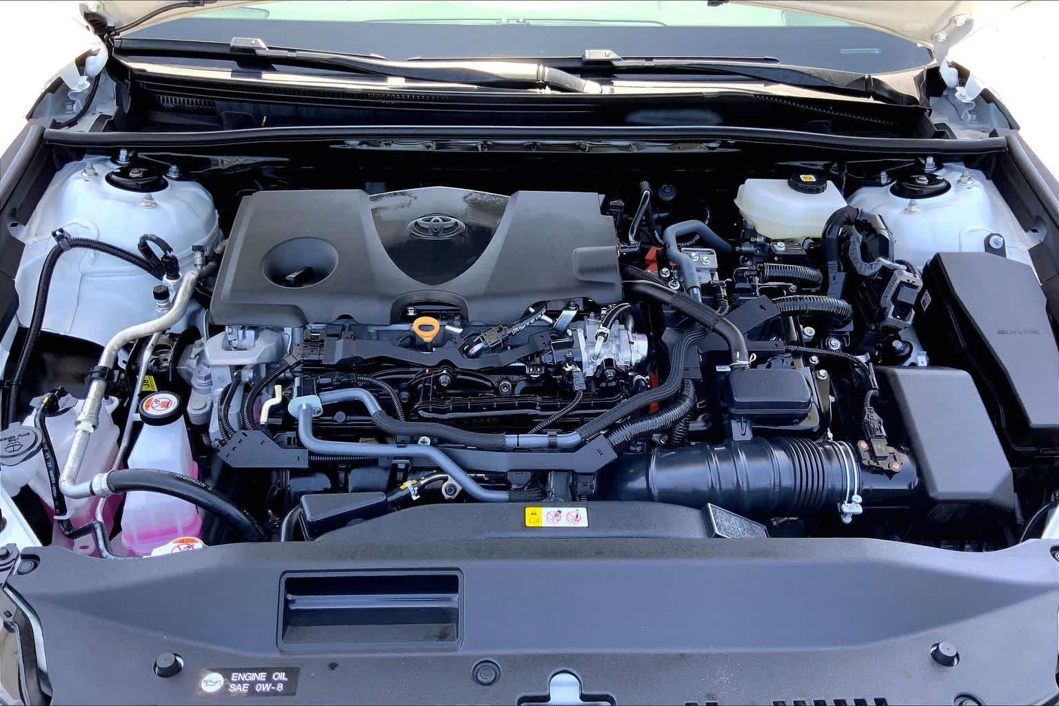 Used 2026 Ice Cap Toyota LE image 31