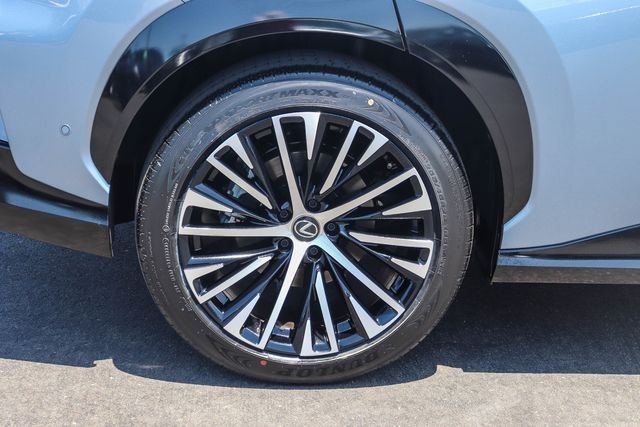 Certified Used 2023 ETHER Lexus 450e Luxury image 9