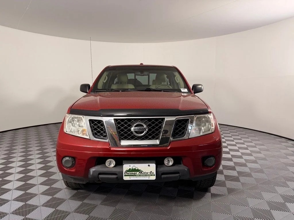 Used 2012 Red Nissan SV image 3