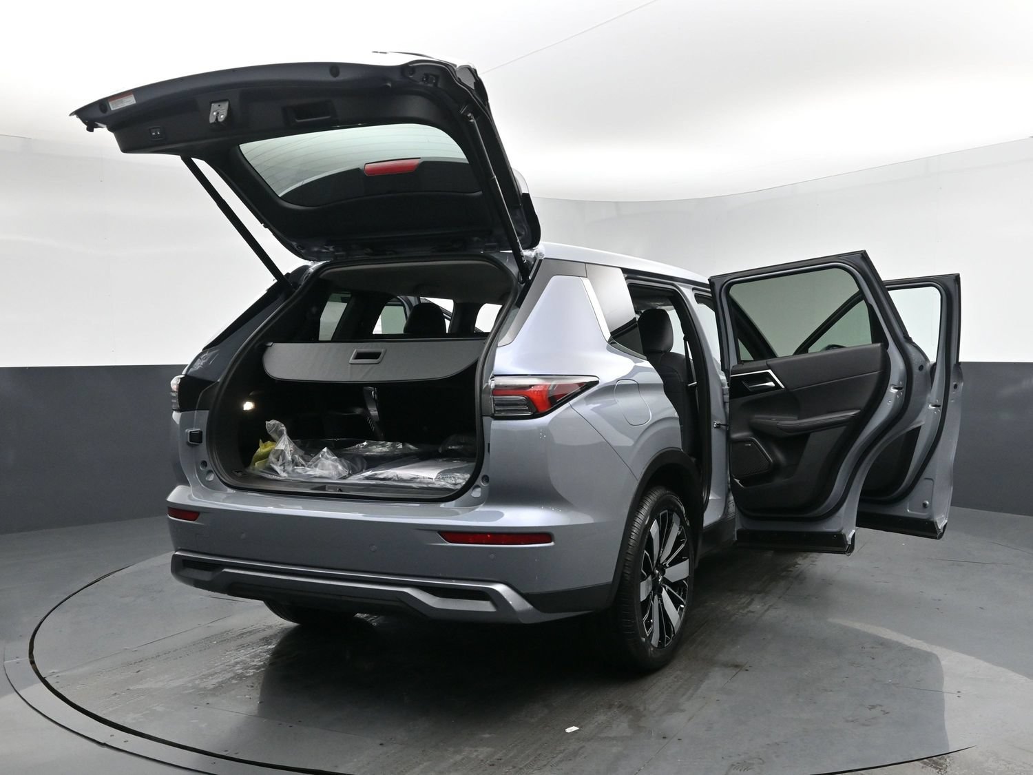 New 2026 Gray Mitsubishi SE 1.5T 2WD image 30