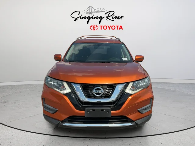 Used 2017 Nissan Rogue SV with VIN 5N1AT2MV9HC739385 for sale in Tuscumbia, AL