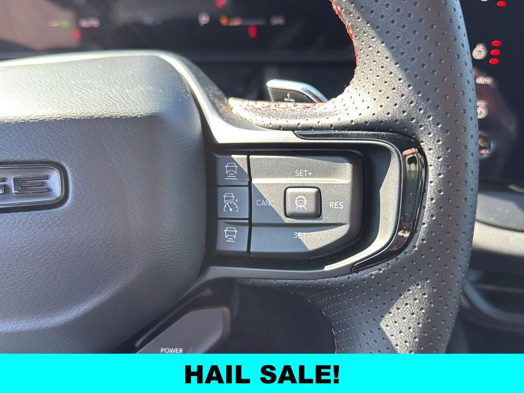 Used 2025  Dodge R/T image 16