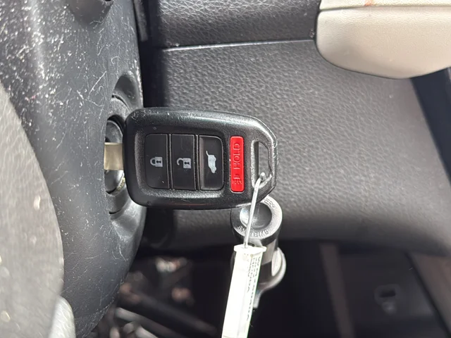 Used 2022 Silver Honda LX image 13