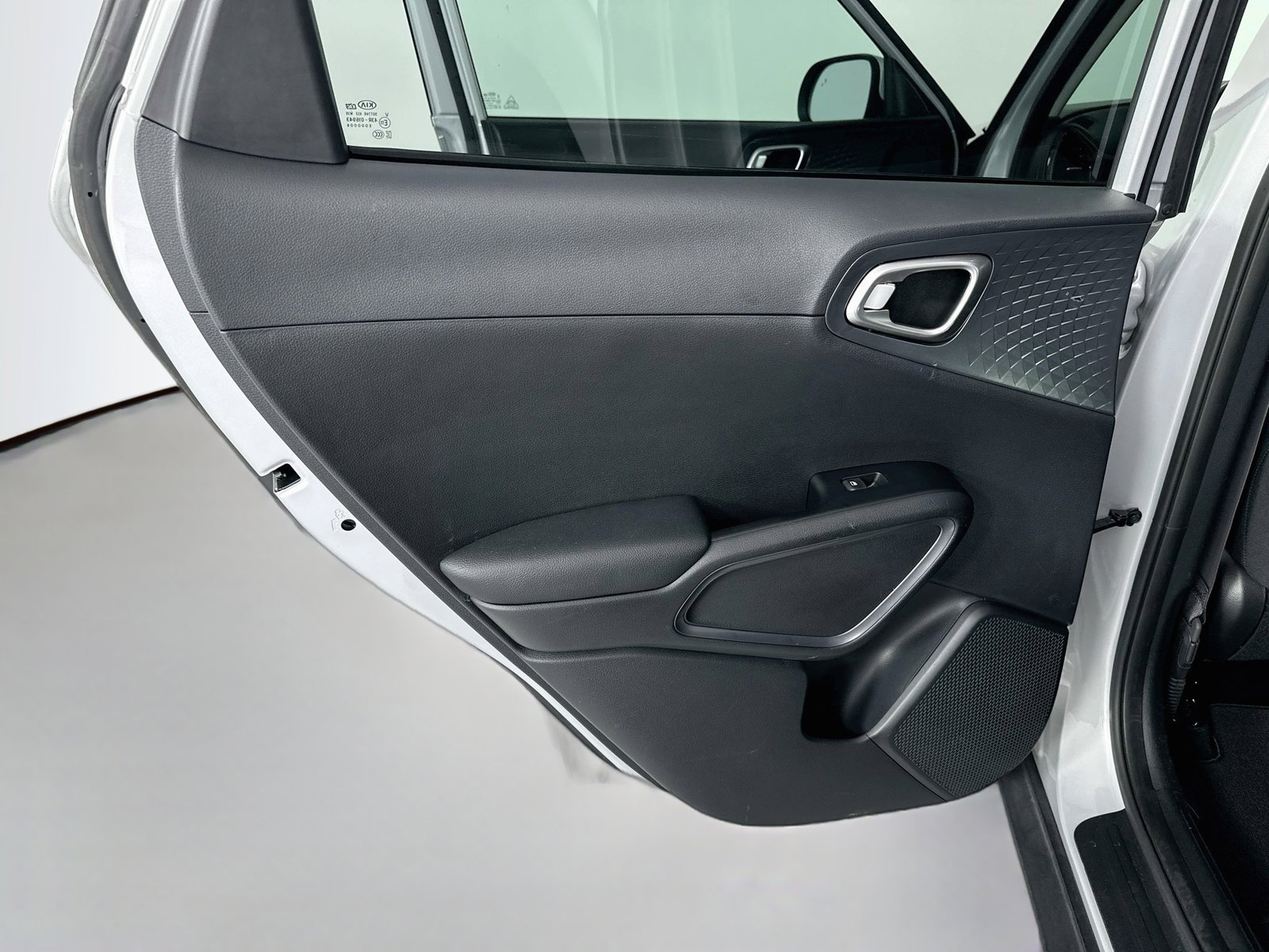 2021 Kia Soul EX - Photo 29