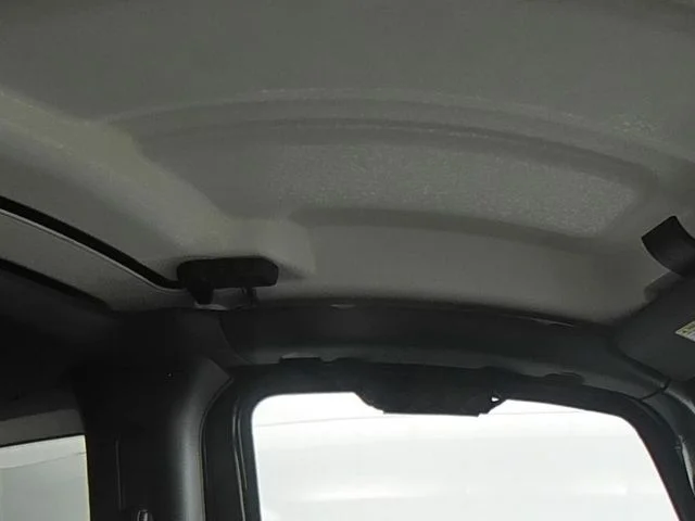 Used 2021 Black Jeep Sport image 41