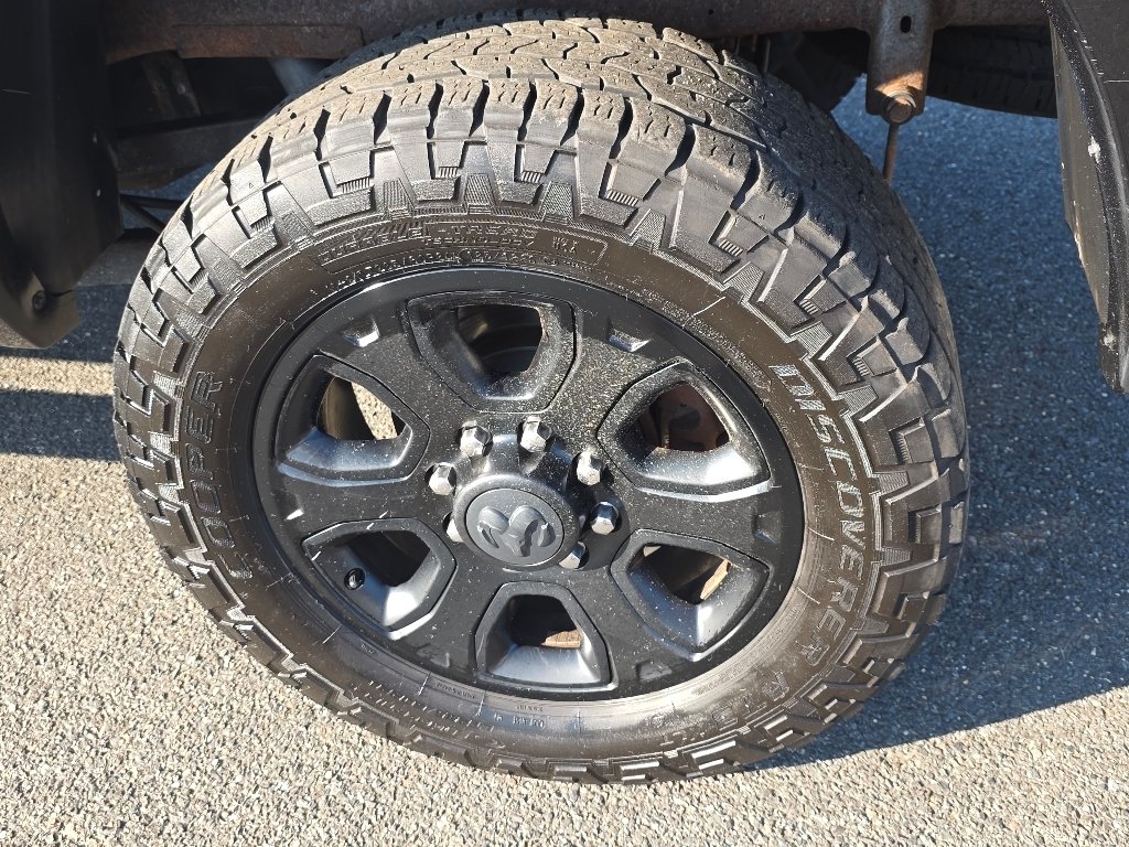 Used 2017 Black Ram Laramie image 28