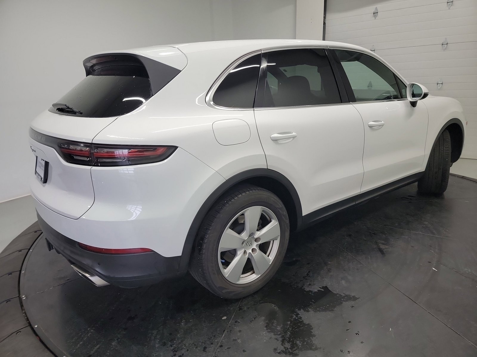 Used 2020 Carrara White Metallic Porsche Base image 8