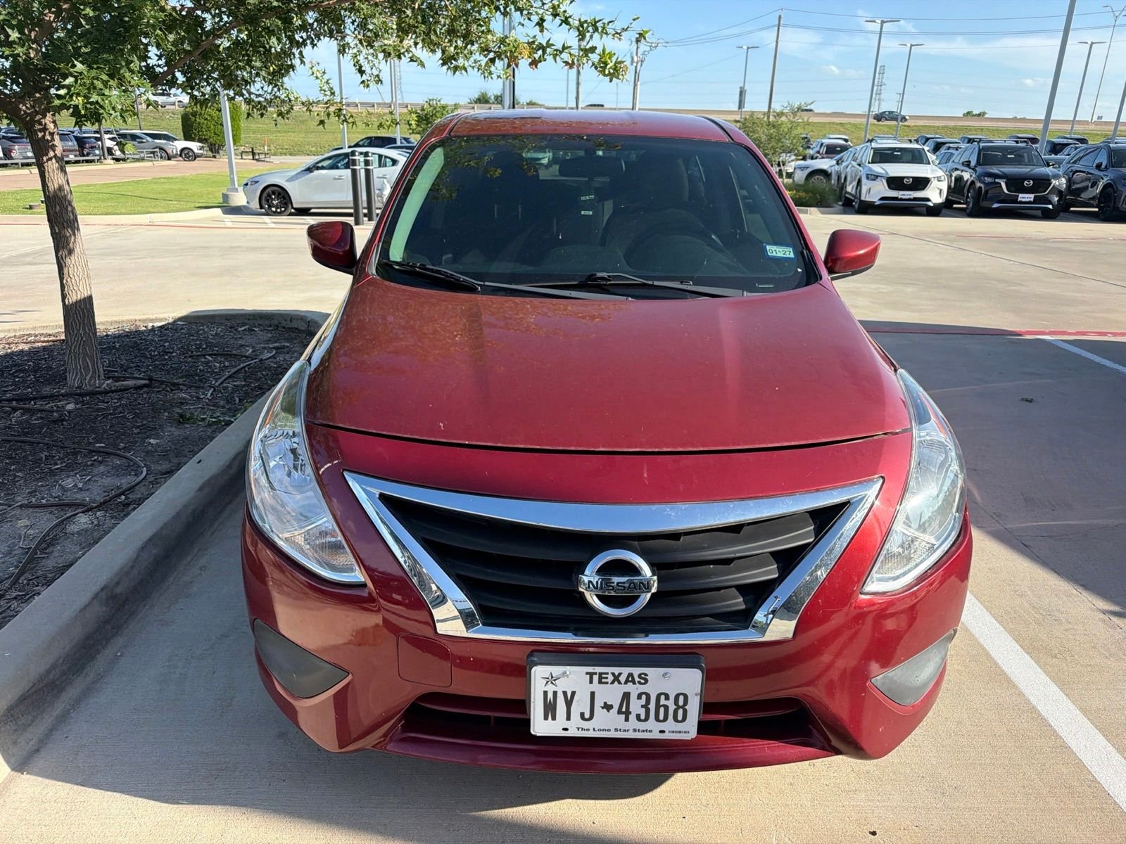 Used 2019 Cayenne Red Metallic Nissan 1.6 SV image 9