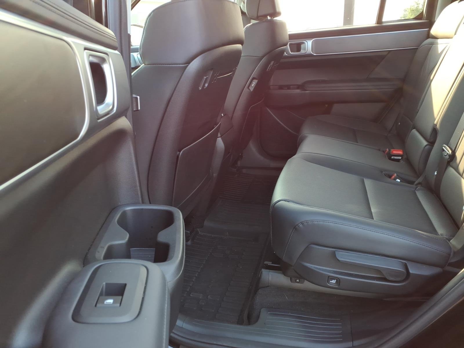 Certified Used 2025 Black Hyundai XRT image 4