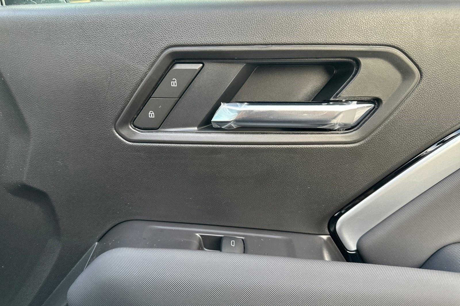 2025 Chevrolet Colorado Z71 - Photo 19