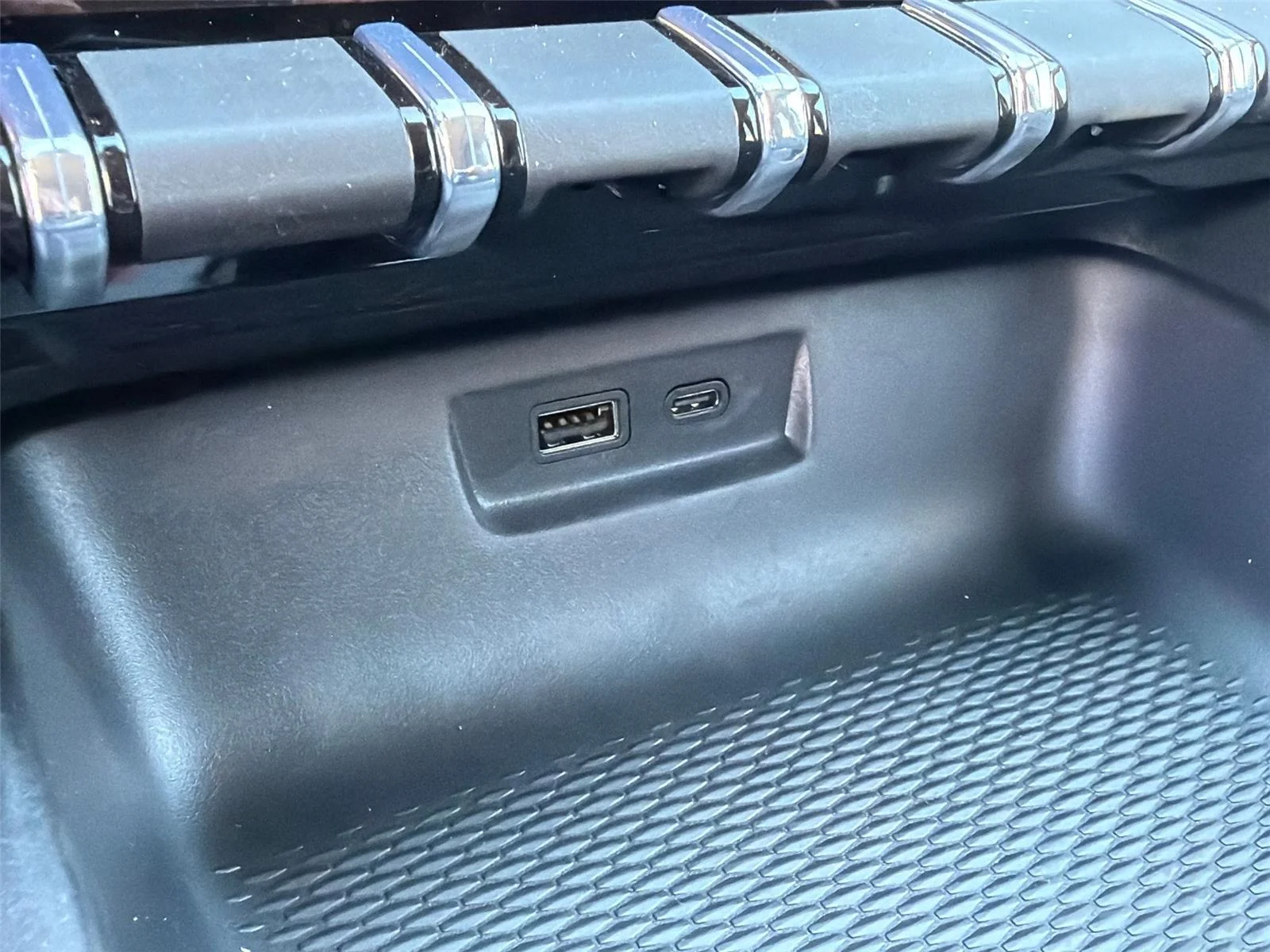 2026 GMC Terrain Denali - Photo 24