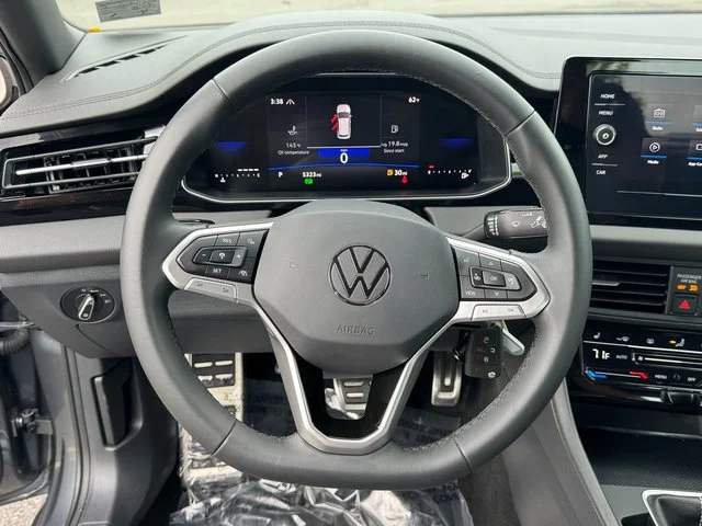 Used 2026 Gray Volkswagen 1.5T Sport image 13