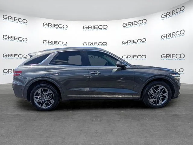Used 2022 Gray Genesis 2.5T image 8