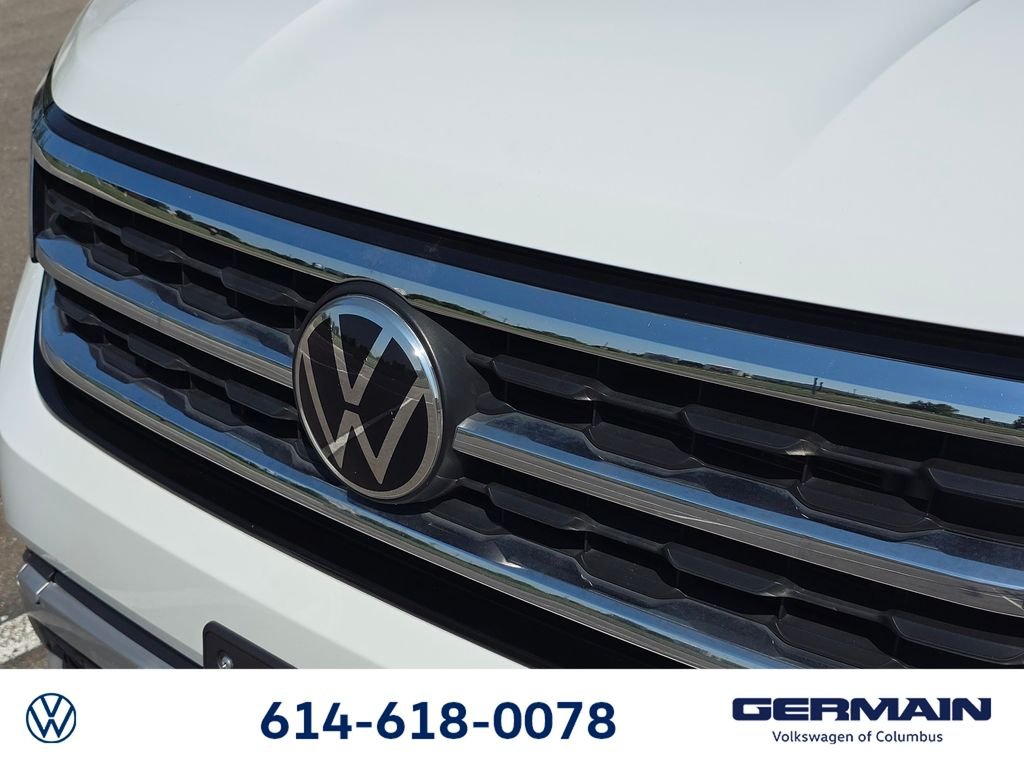 Certified Used 2022 Pure White Volkswagen 2.0T SE w/Technology image 17