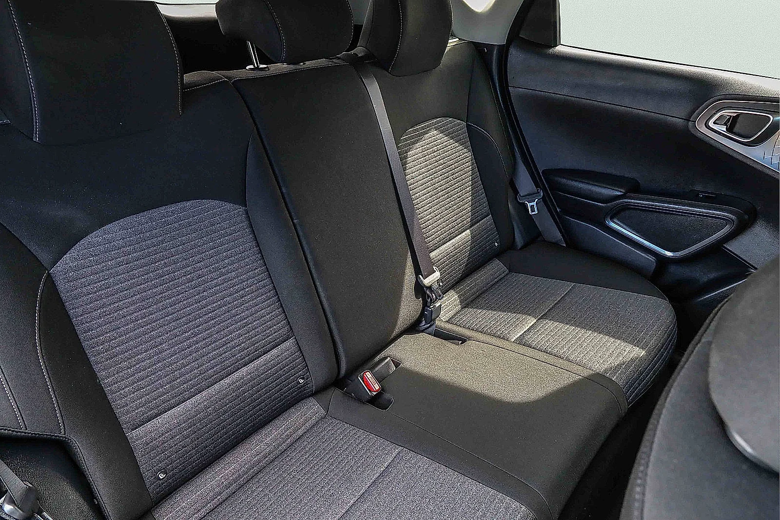 Certified Used 2020 Cherry Black Kia GT-Line image 23