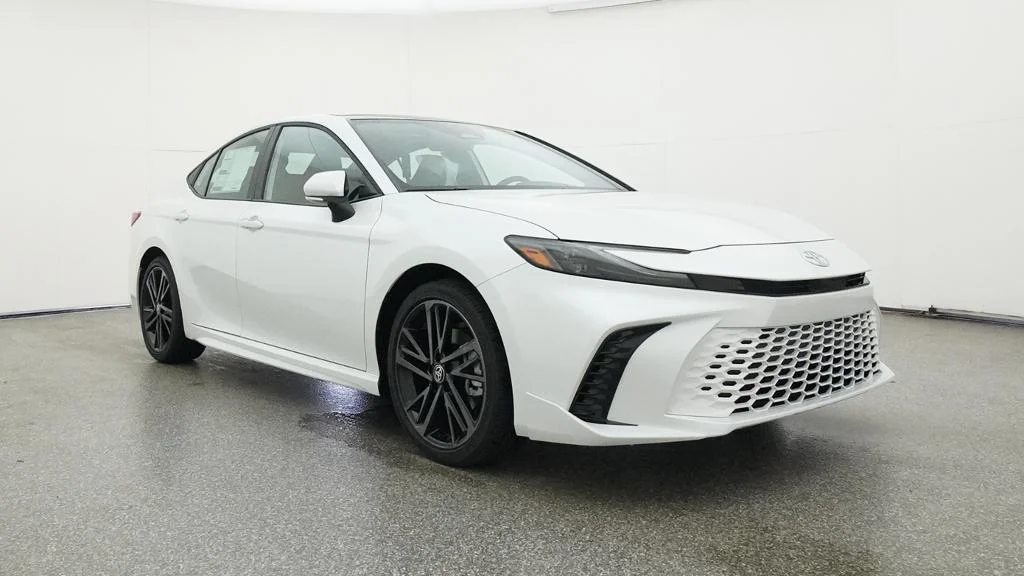 New 2026 Wind Chill Pearl Toyota XSE image 9