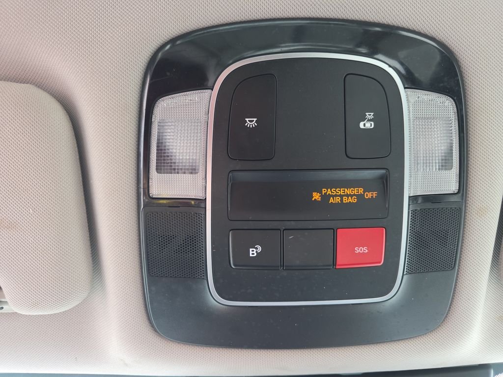Used 2024 Aero Silver Hyundai SEL image 27