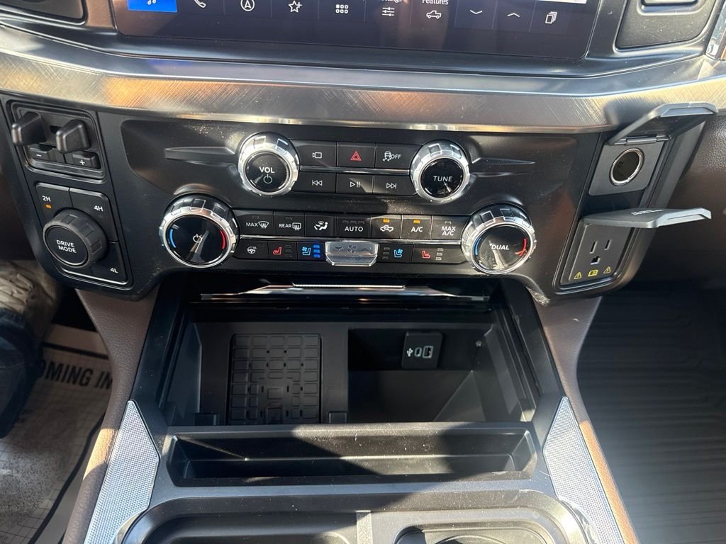 New 2026 White Ford King Ranch image 26