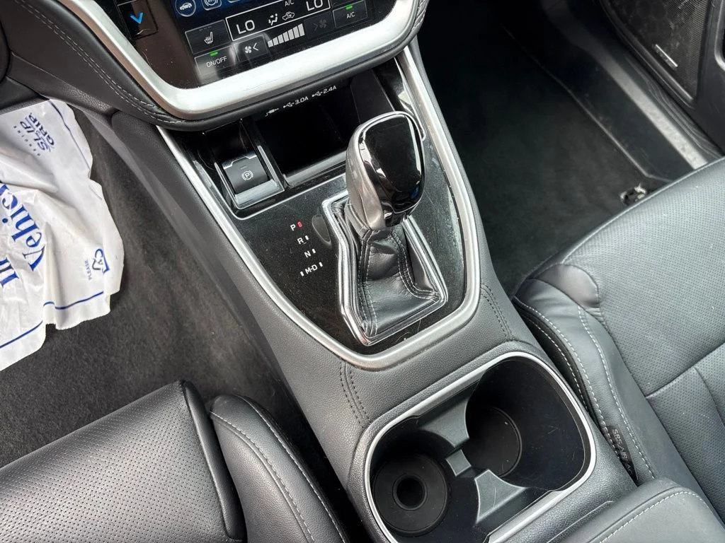 Used 2023 Magnetite Gray Metallic Subaru Limited image 21