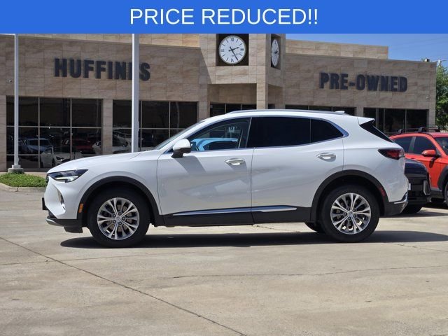 Used 2023 White Buick Preferred image 4