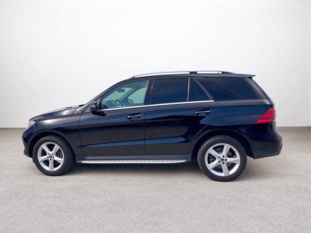 Used 2018 Black Mercedes-Benz GLE 350 image 2