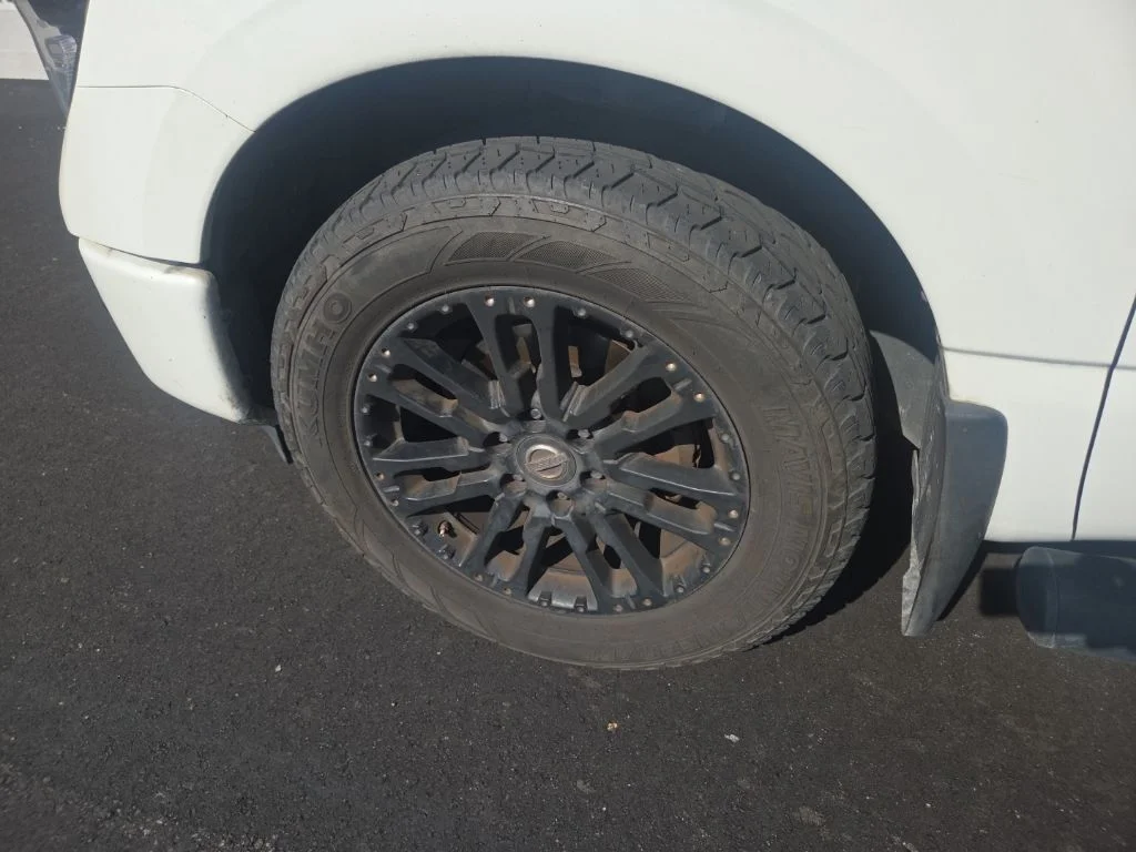 Used 2018 White Nissan SV image 20