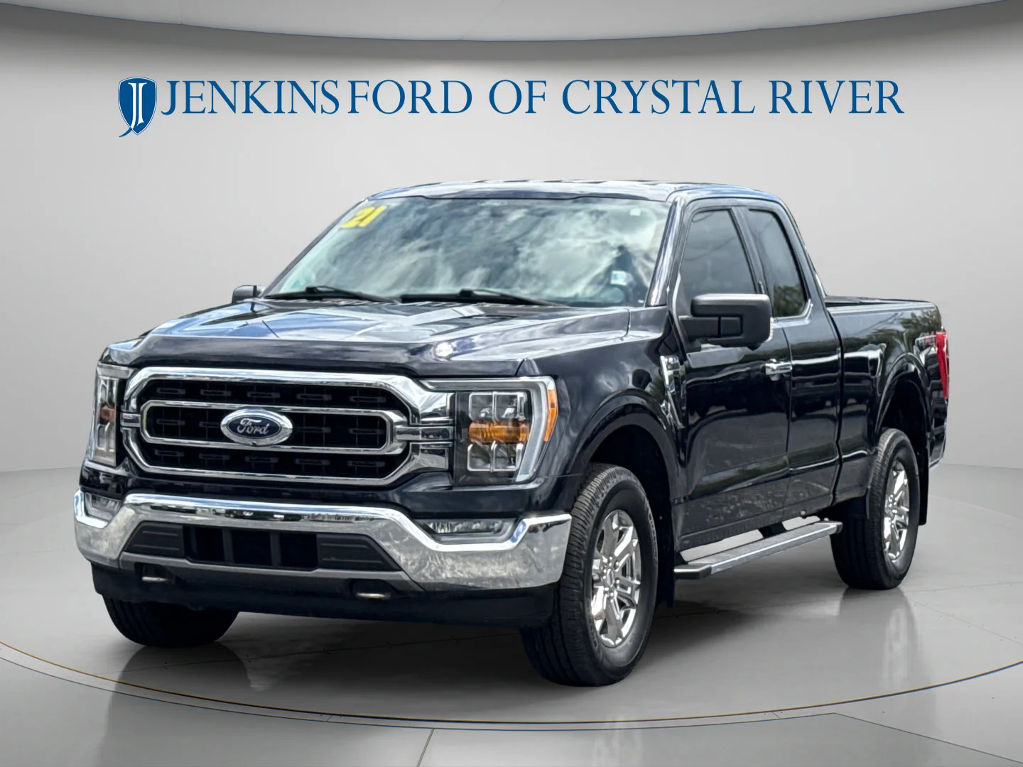 Used 2021 Antimatter Blue Metallic Ford XLT image 14