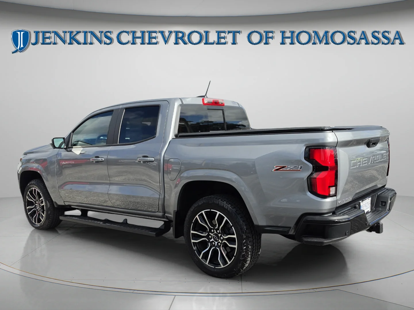Used 2026 Sterling Gray Metallic Chevrolet 4WD Z71 image 8