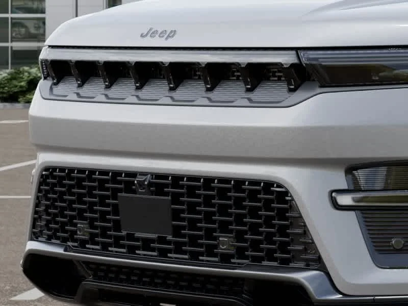 New 2026 Silver-Zynith Exterior Paint Jeep Upland image 11
