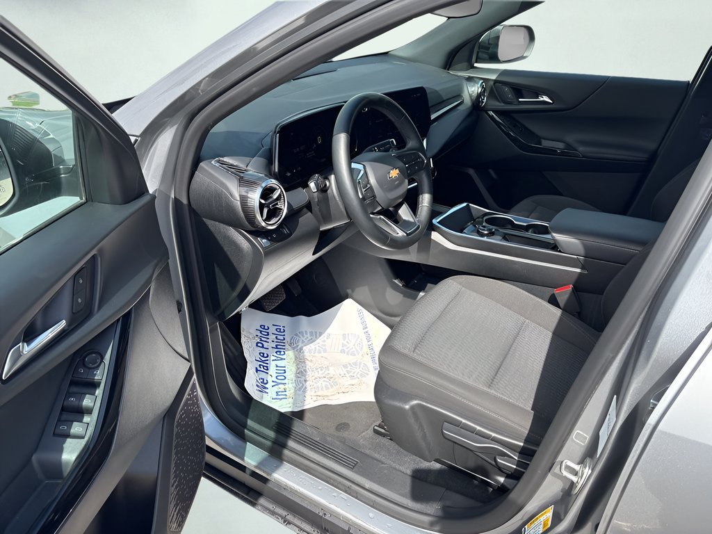 2026 Chevrolet Equinox LT - Photo 17