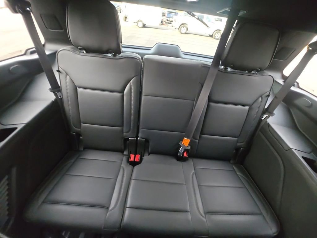 2021 GMC Yukon Denali - Photo 32