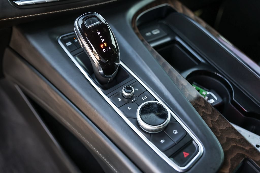 Used 2022 BLACK RAVEN Cadillac Sport Platinum image 20