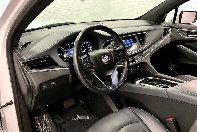 Used 2023 Summit White Buick Essence image 15