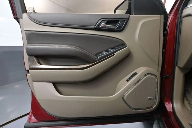 2020 Chevrolet Suburban LT - Photo 22