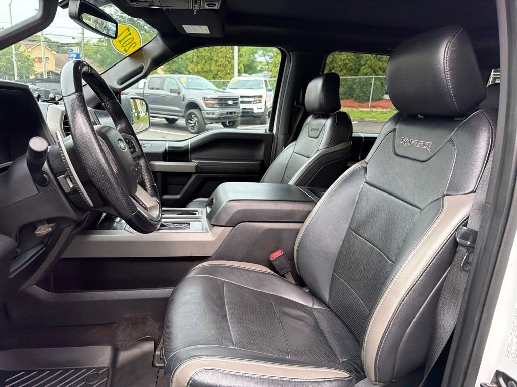 Used 2017 White Ford Raptor image 13