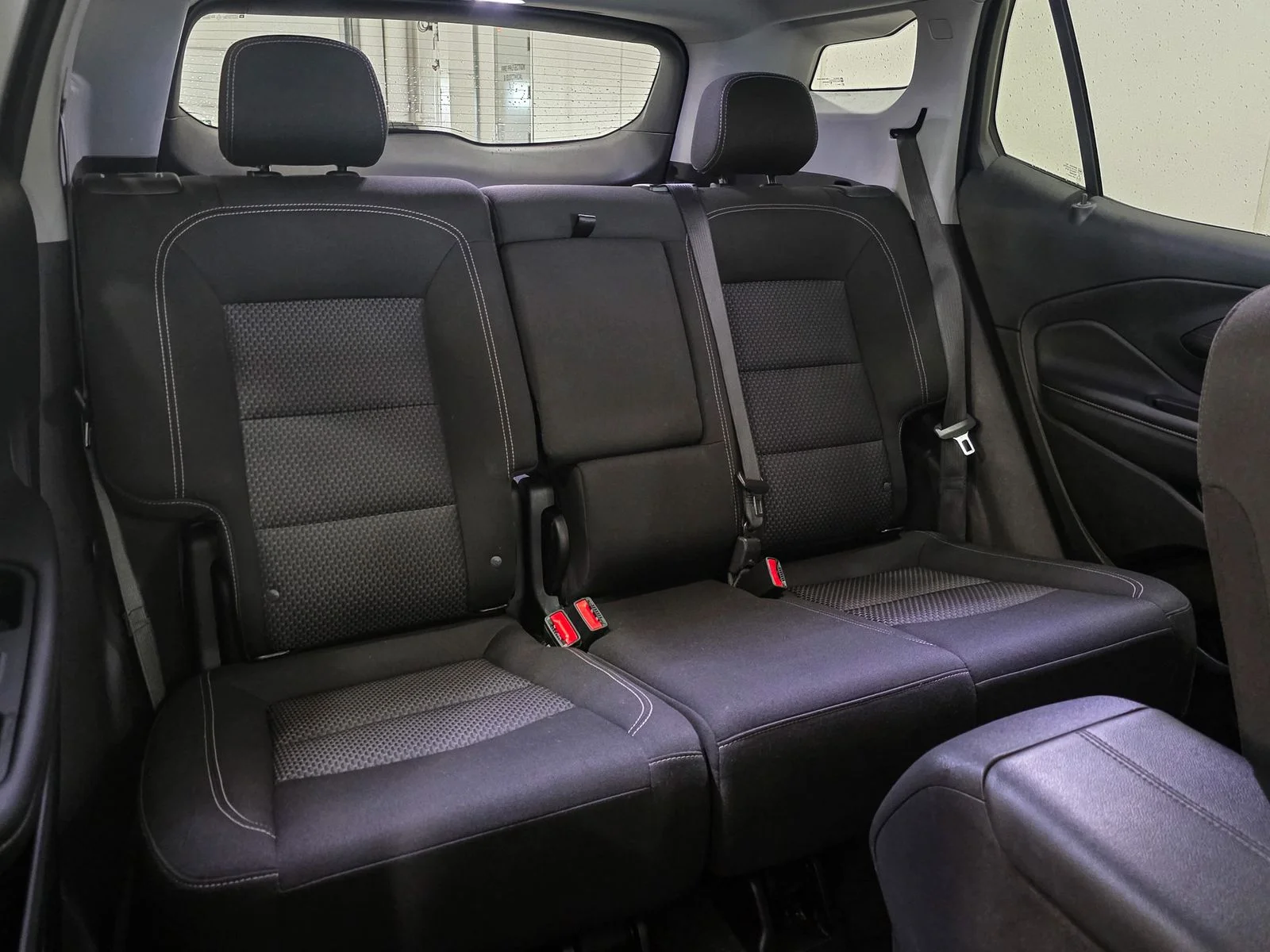 Used 2024 Black GMC SLE image 21