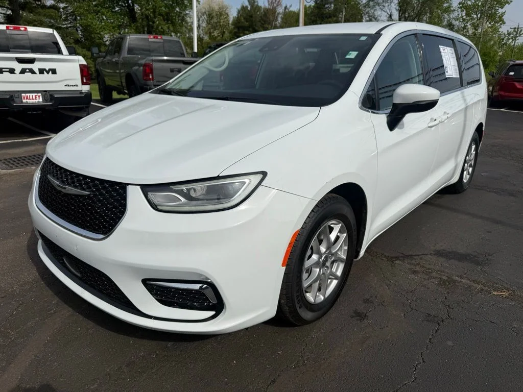 Certified Used 2023 White Chrysler Touring L image 7