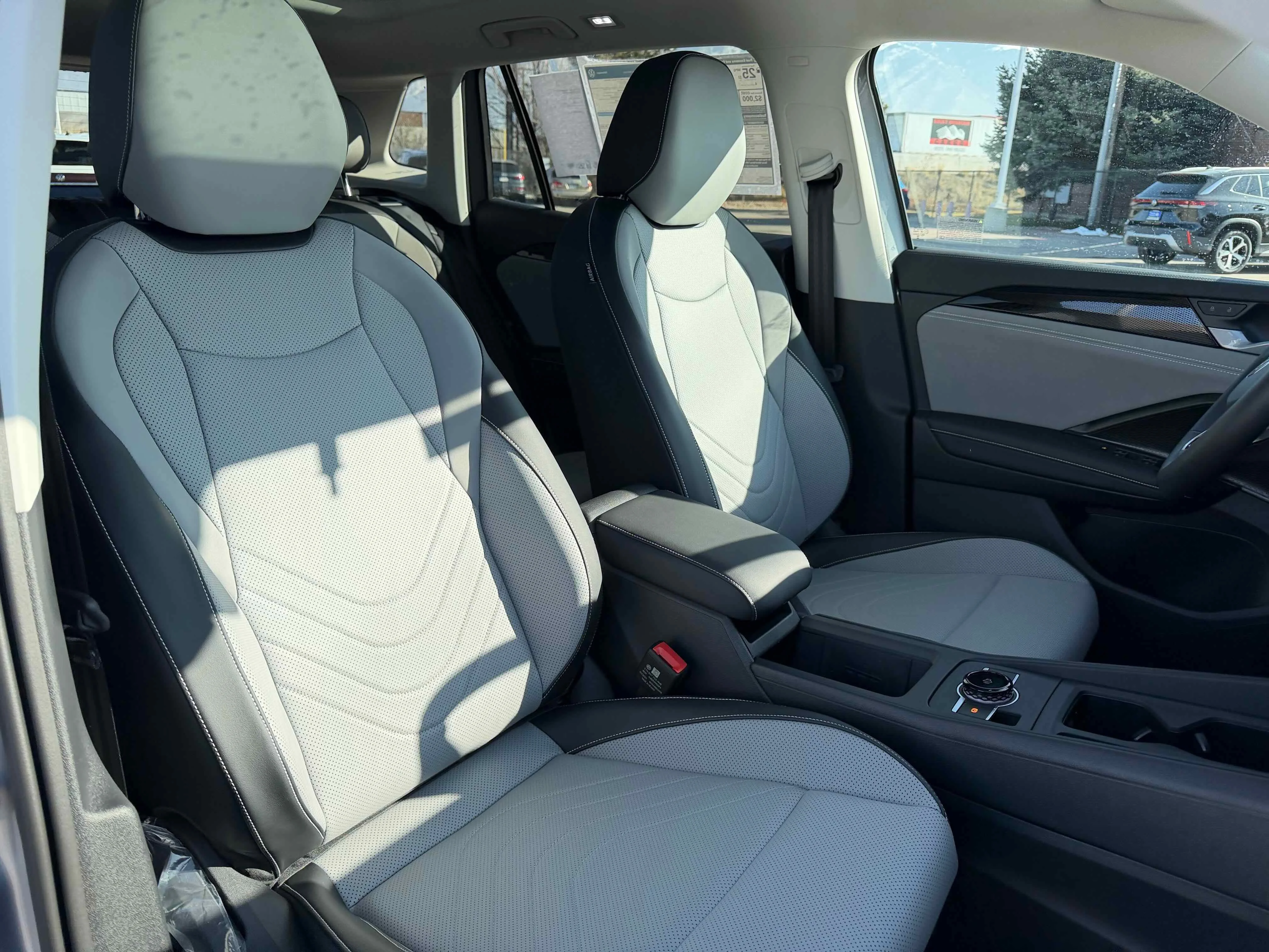 New 2026 Silver Volkswagen SE image 32