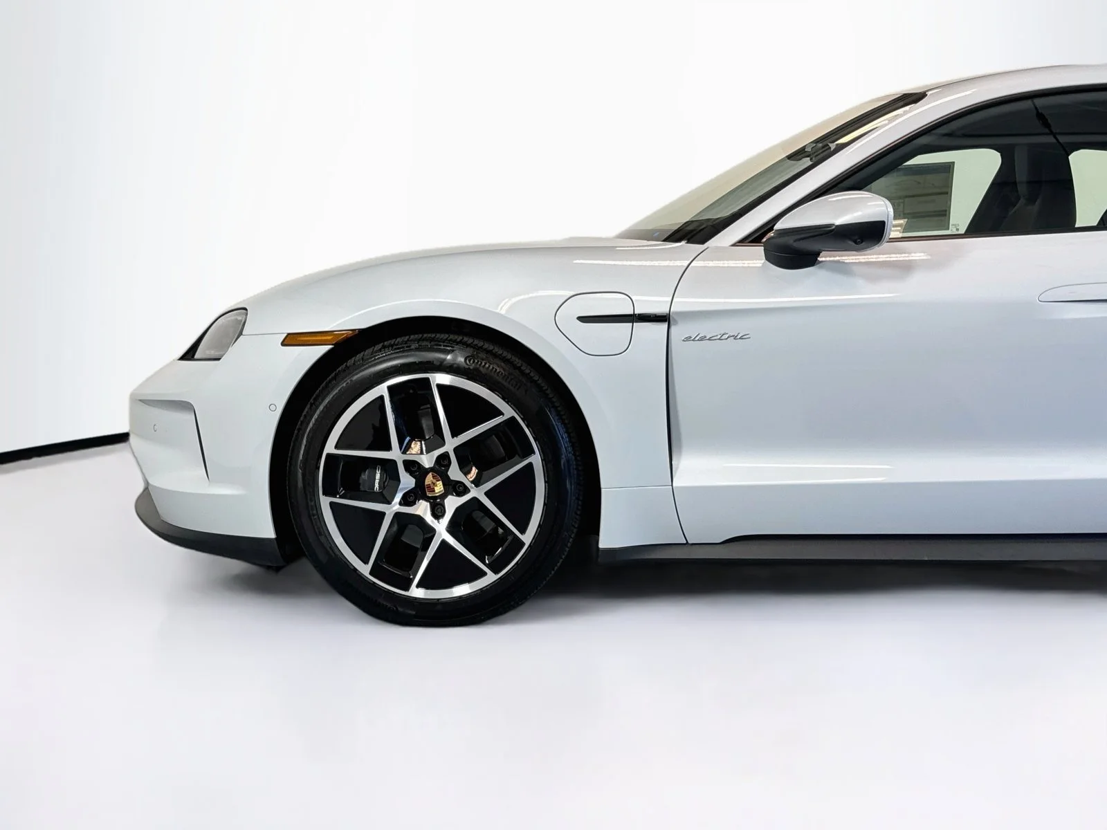 New 2026 Ice Grey Metallic Porsche 4 image 27