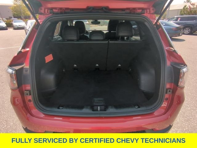 Used 2024 Red Jeep Latitude image 40