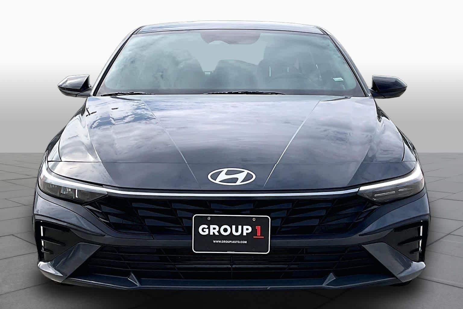 Used 2026 Ecotronic Gray Hyundai SEL Sport image 4