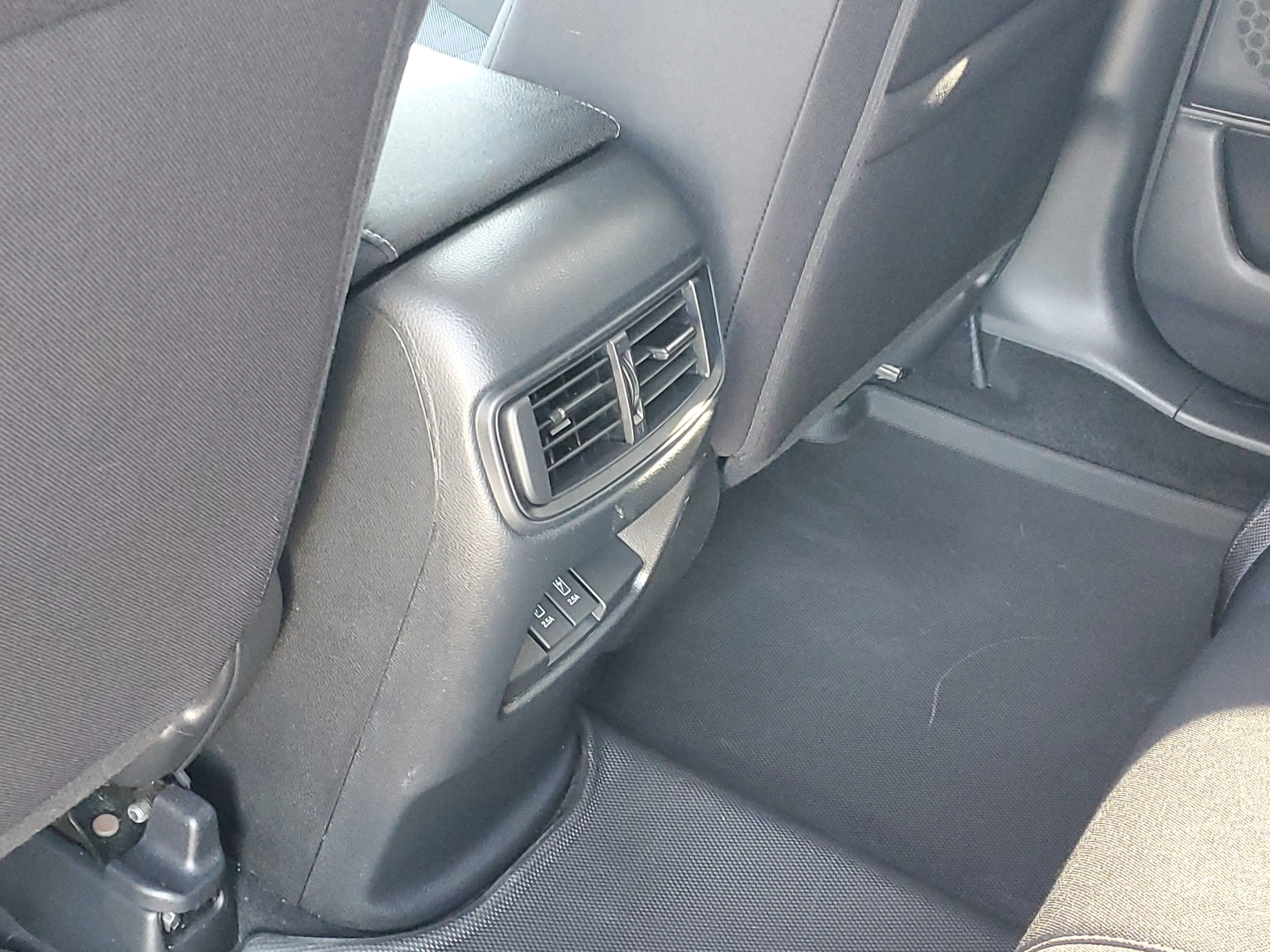 Used 2020 Silver Honda EX image 10