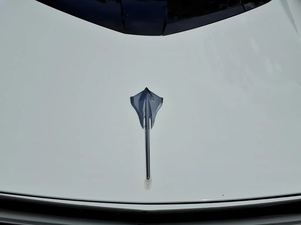 Used 2020 ARCTIC WHITE Chevrolet 2LT image 33