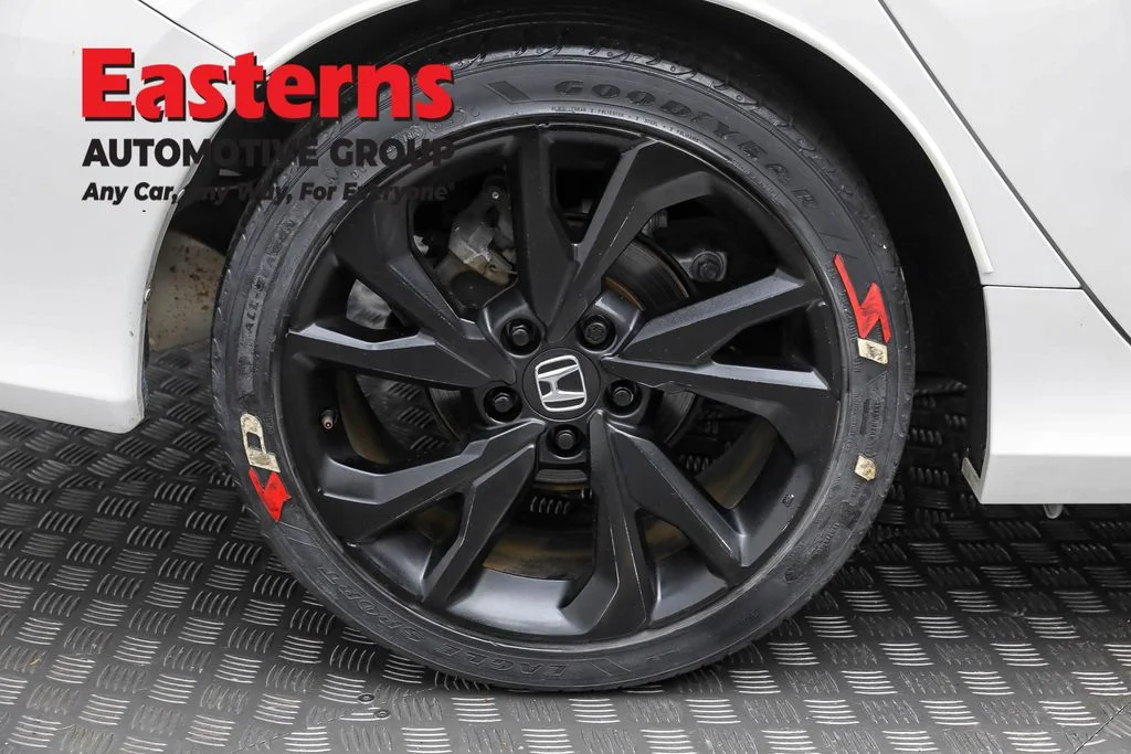 Used 2020 White Honda Sport image 27