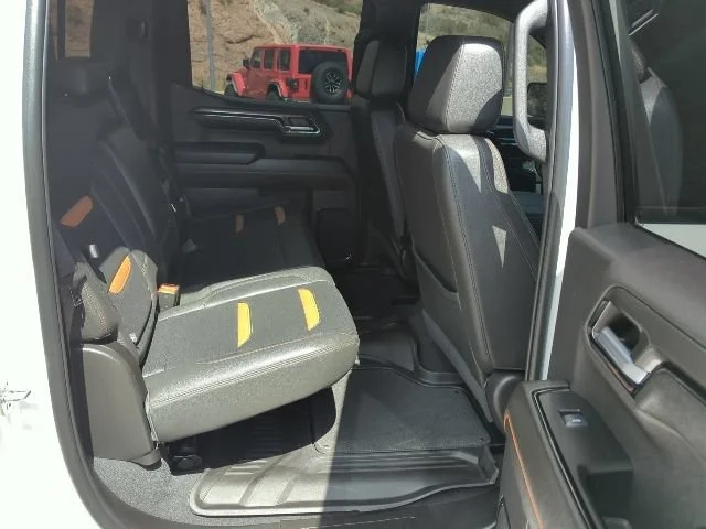 Used 2024 Summit White GMC AT4 image 22