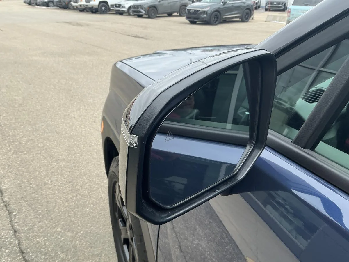 Used 2025 Blue Hyundai XRT image 12