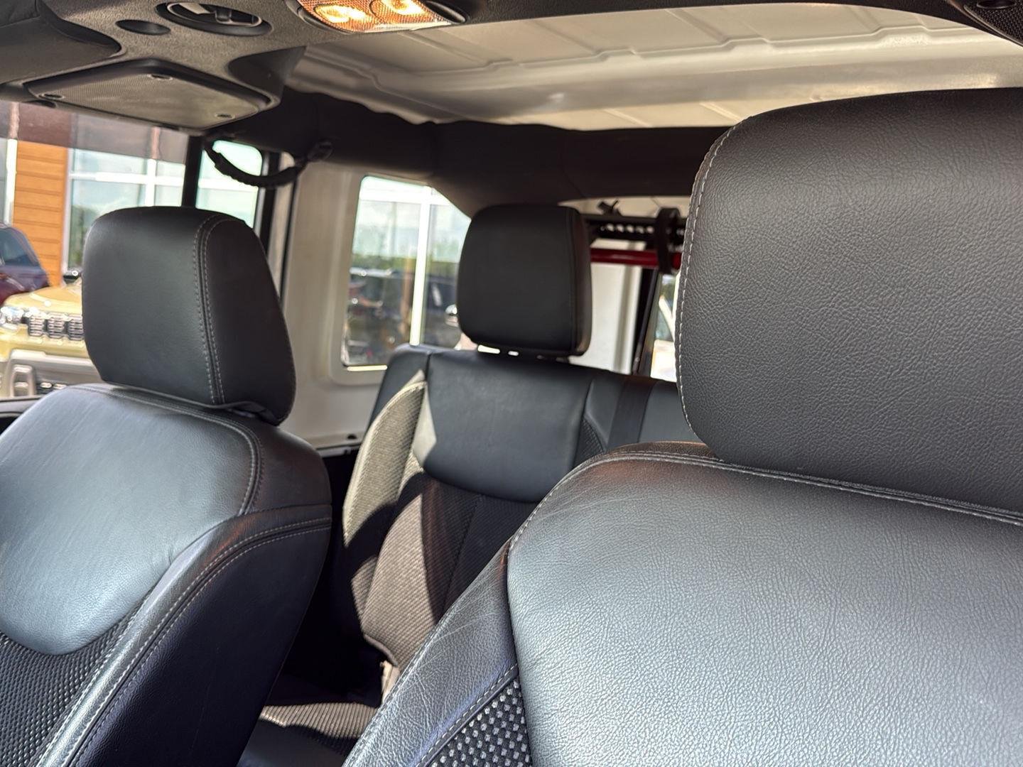 Used 2016 Bright White Clearcoat Jeep Backcountry image 21